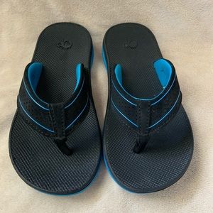 op memory foam flip flops